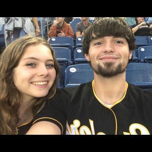 Meet your Posher, Jade